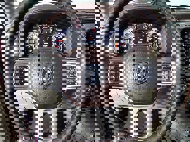 Used 2018 RAM 1500 Laramie w/ Convenience Group image 26