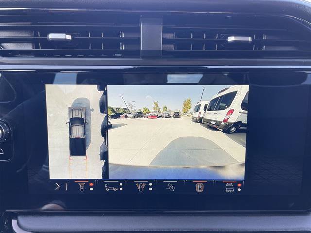 Used 2025 GMC Sierra 2500 AT4X AWD/4WD image 25