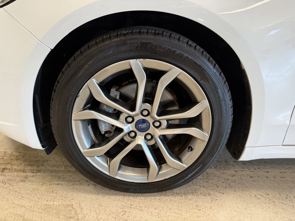 Certified 2019 Ford Fusion SEL image 9