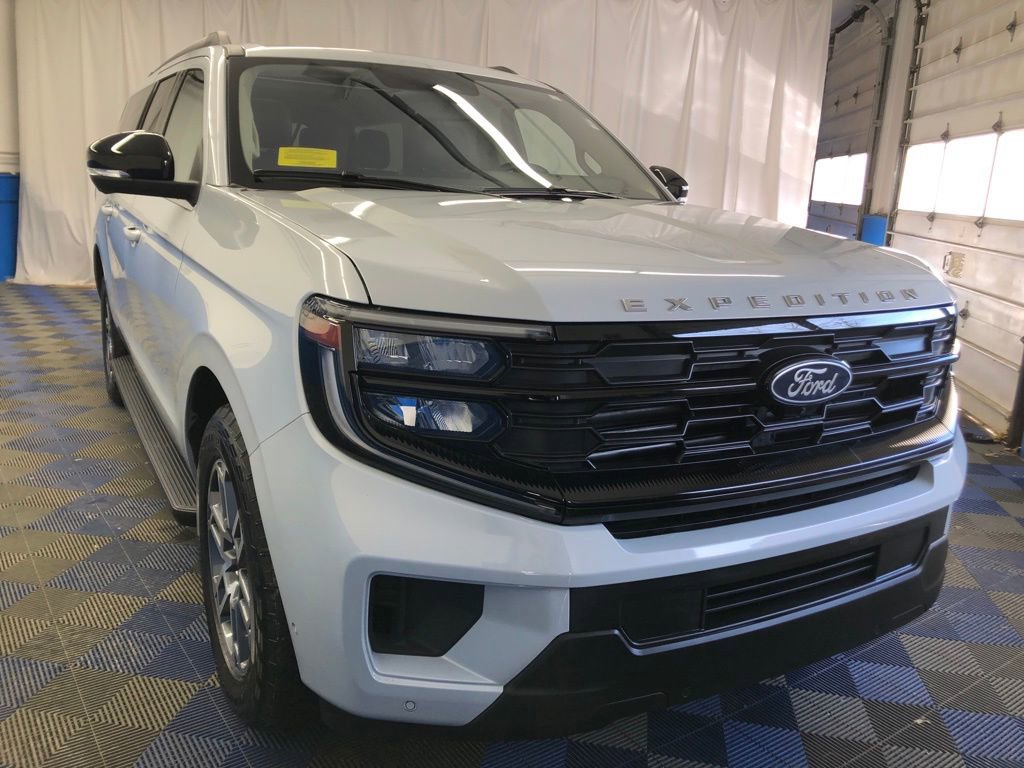 Certified 2025 Ford Expedition Max Active image 7