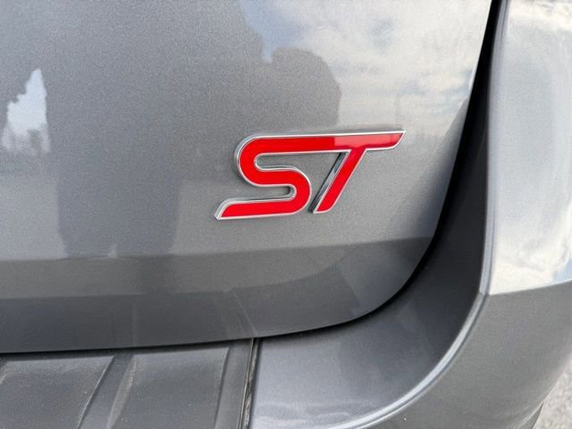 Certified 2022 Ford Explorer ST w/ Equipment Group 401A image 9