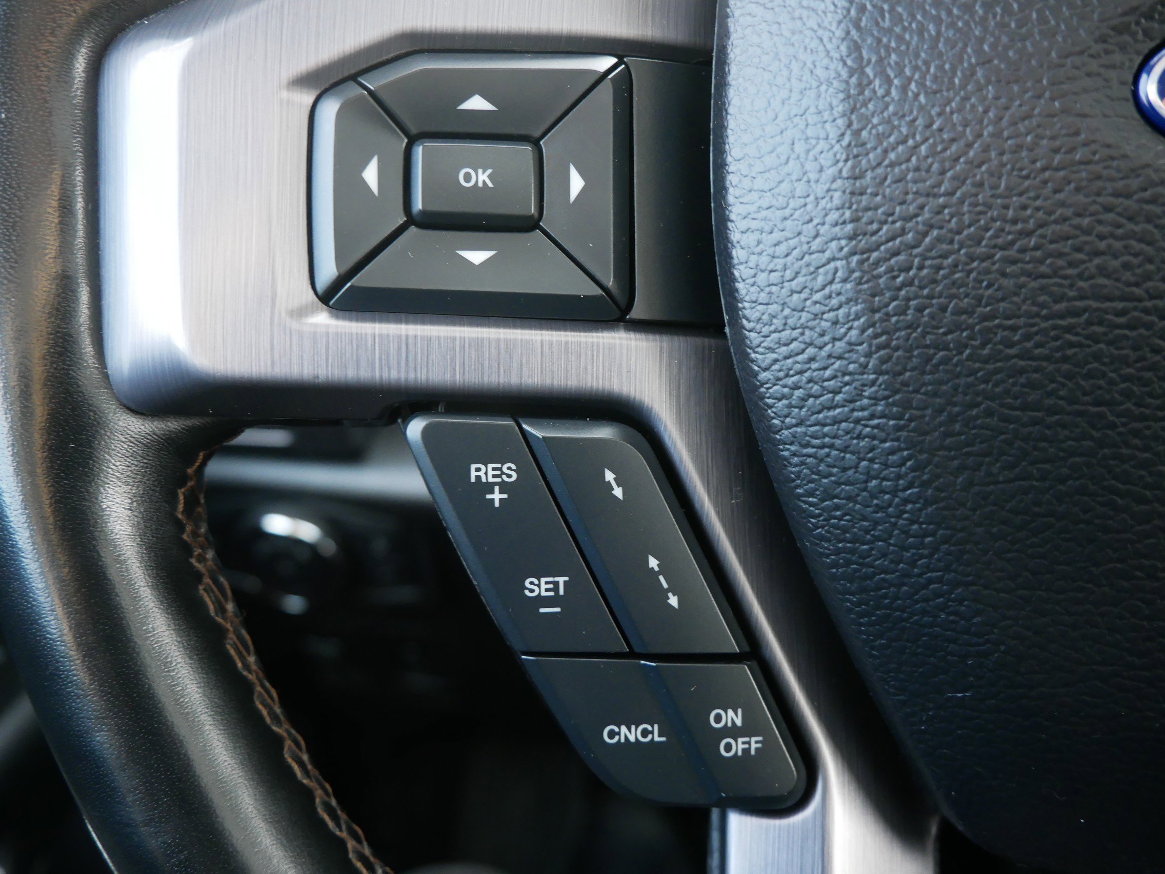 Certified 2019 Ford Expedition Platinum image 18