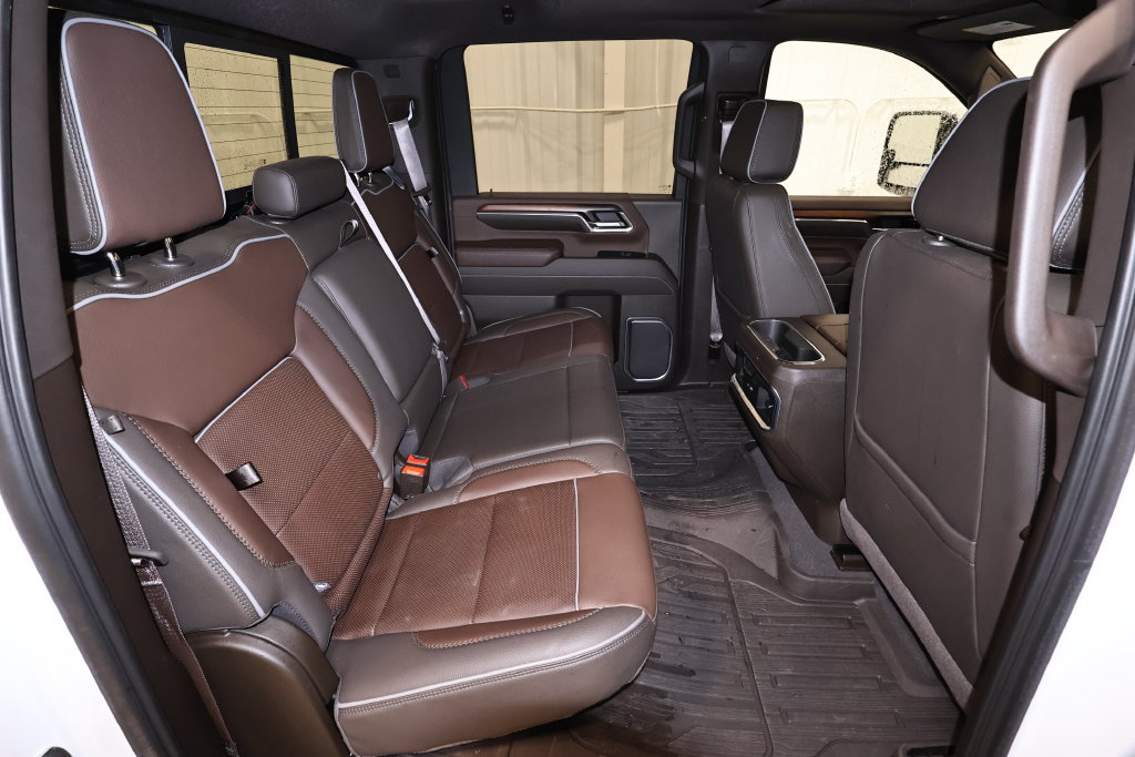 Used 2024 GMC Sierra 3500 Denali w/ Denali Reserve Package AWD/4WD image 20