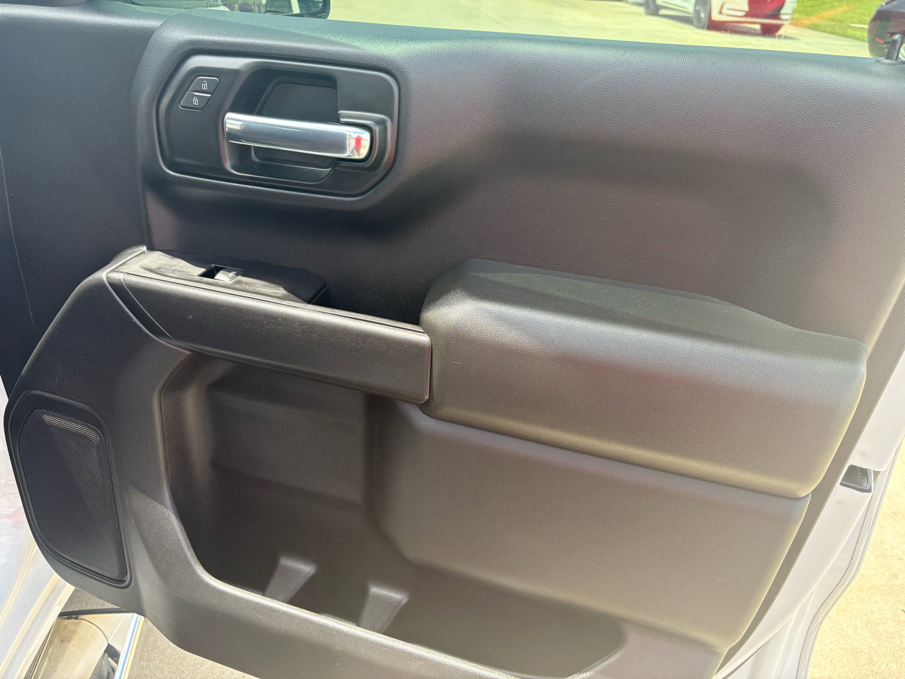 Used 2020 Chevrolet Silverado 1500 Custom w/ Custom Value Package image 52