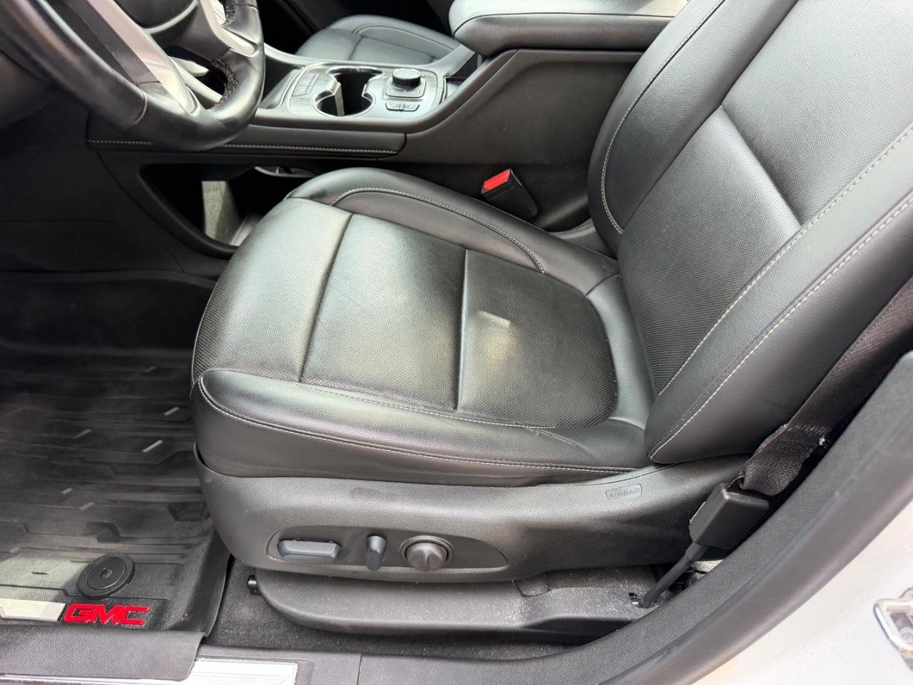 Used 2023 GMC Acadia SLT w/ Elevation Edition AWD/4WD image 23