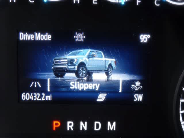 Certified 2022 Ford F150 XL w/ STX Black Appearance Package AWD/4WD image 26