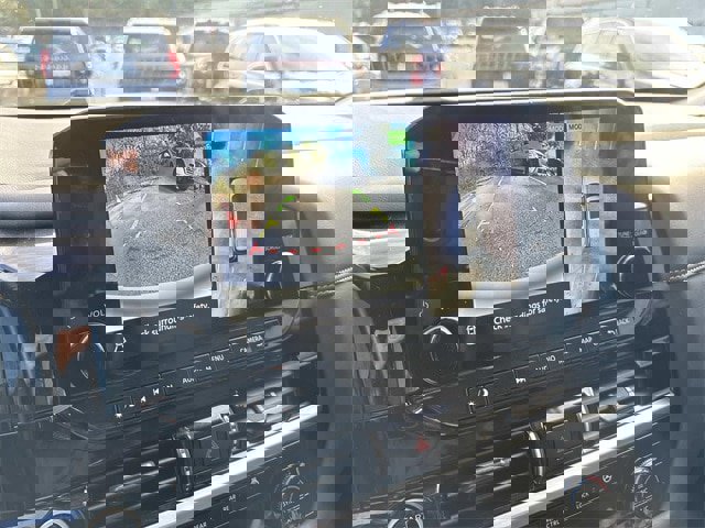 Used 2024 Nissan Pathfinder Platinum image 33