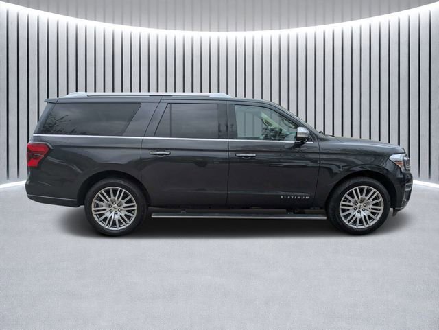 Certified 2022 Ford Expedition Max Platinum image 5