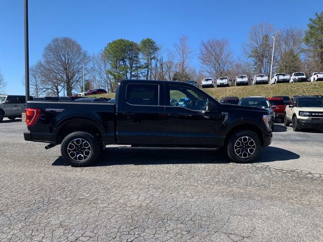 Certified 2022 Ford F150 XLT w/ Equipment Group 302A High image 10