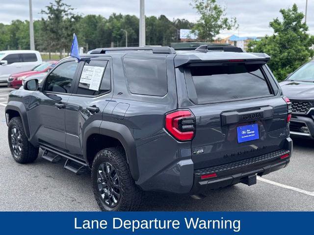Used 2025 Toyota 4Runner SR5 AWD/4WD image 6