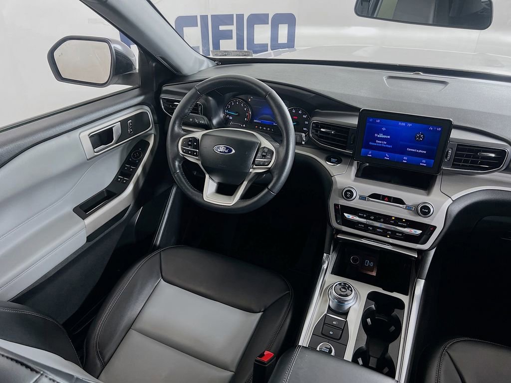 Certified 2023 Ford Explorer XLT w/ Equipment Group 202A AWD/4WD image 27