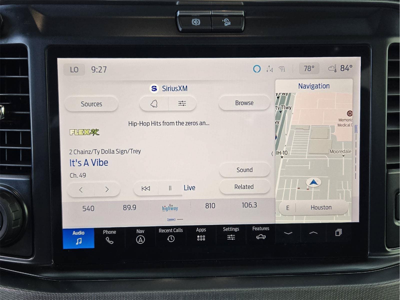 Certified 2025 Ford F350 Platinum AWD/4WD image 16