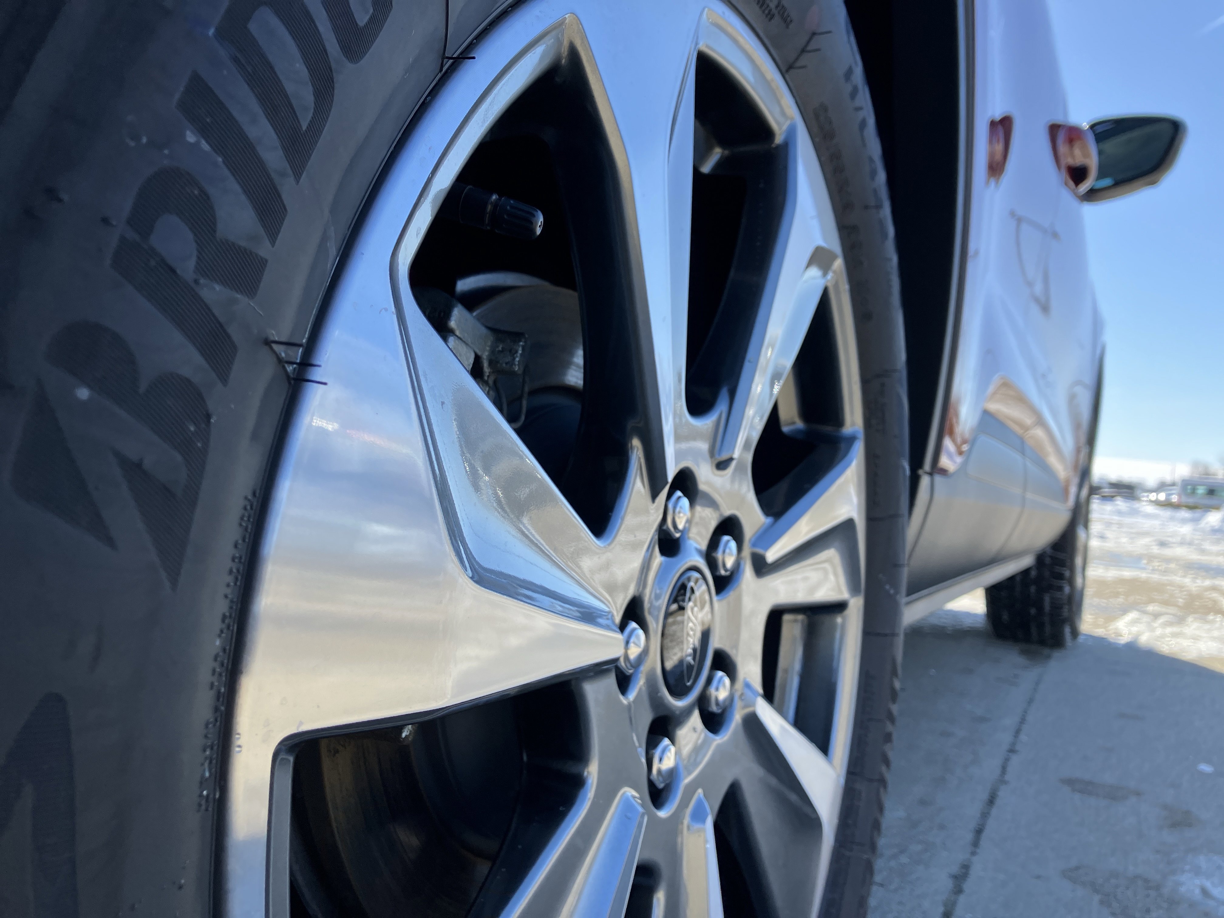 Certified 2024 Ford Escape Platinum image 9