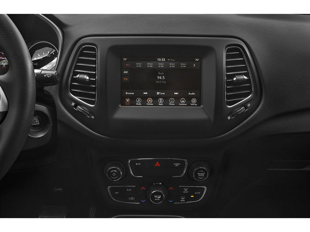 Used 2021 Jeep Compass Latitude w/ Driver Assistance Group AWD/4WD image 7