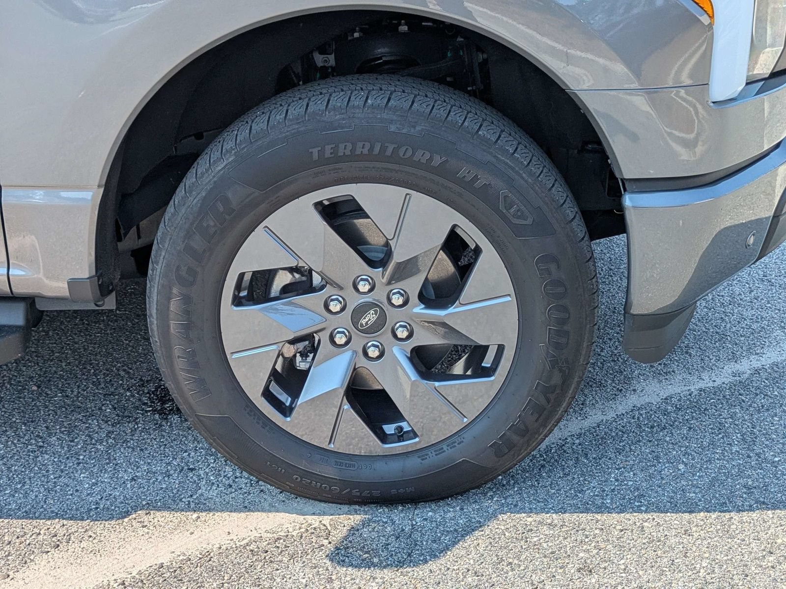Certified 2025 Ford F150 Lightning Flash AWD/4WD image 7