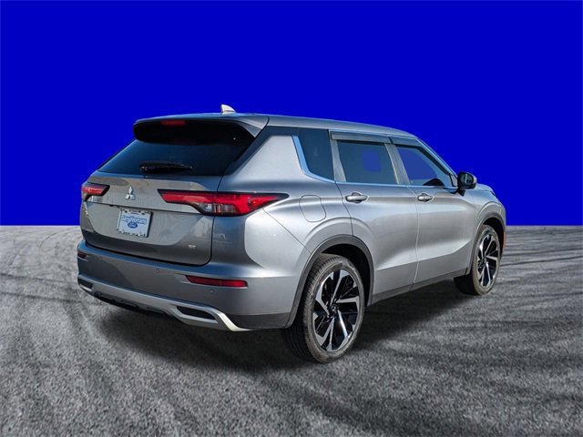 Used 2024 Mitsubishi Outlander SE image 5