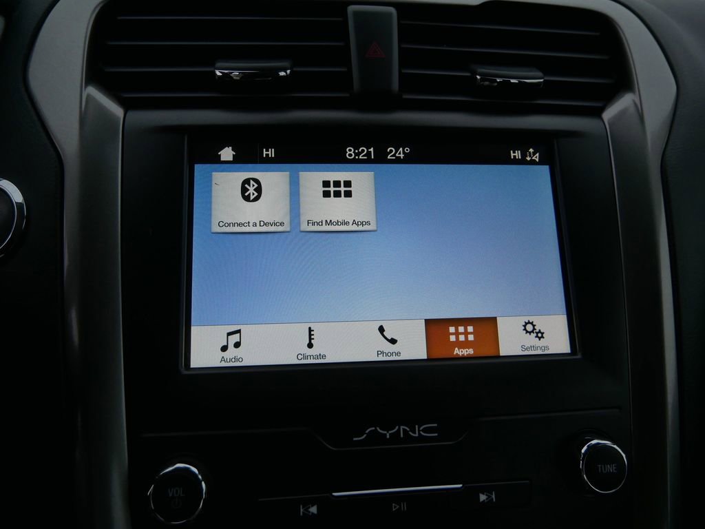 Certified 2019 Ford Fusion SE image 25