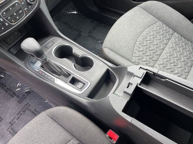 Used 2024 Chevrolet Equinox LT AWD/4WD image 9