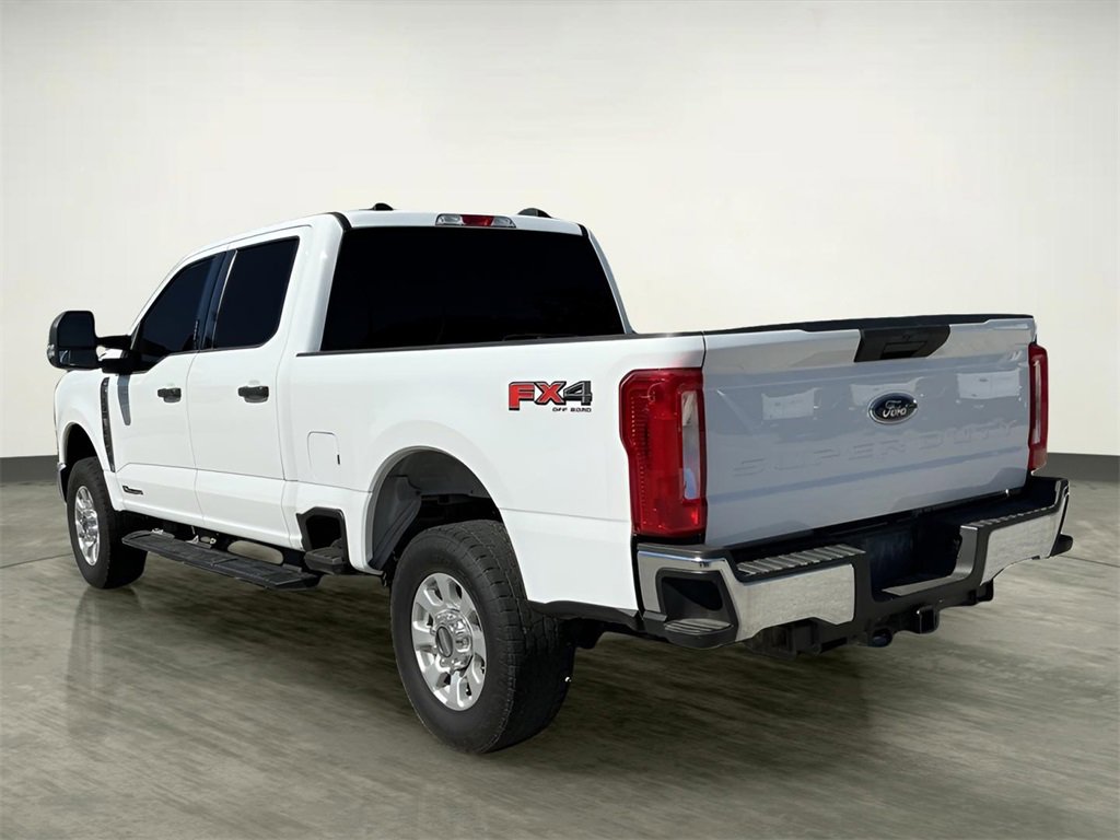 Certified 2024 Ford F250 XLT w/ FX4 Off-Road Package image 5