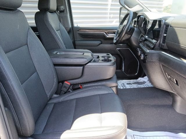 Used 2024 Chevrolet Silverado 2500 LT w/ Convenience Package AWD/4WD image 32