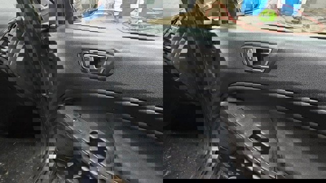 Certified 2022 Ford EcoSport SE image 25