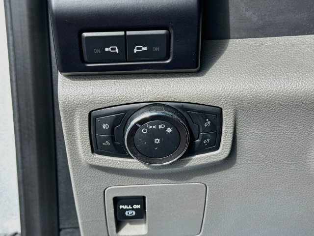 Certified 2018 Ford F150 XL w/ Equipment Group 101A Mid AWD/4WD image 16