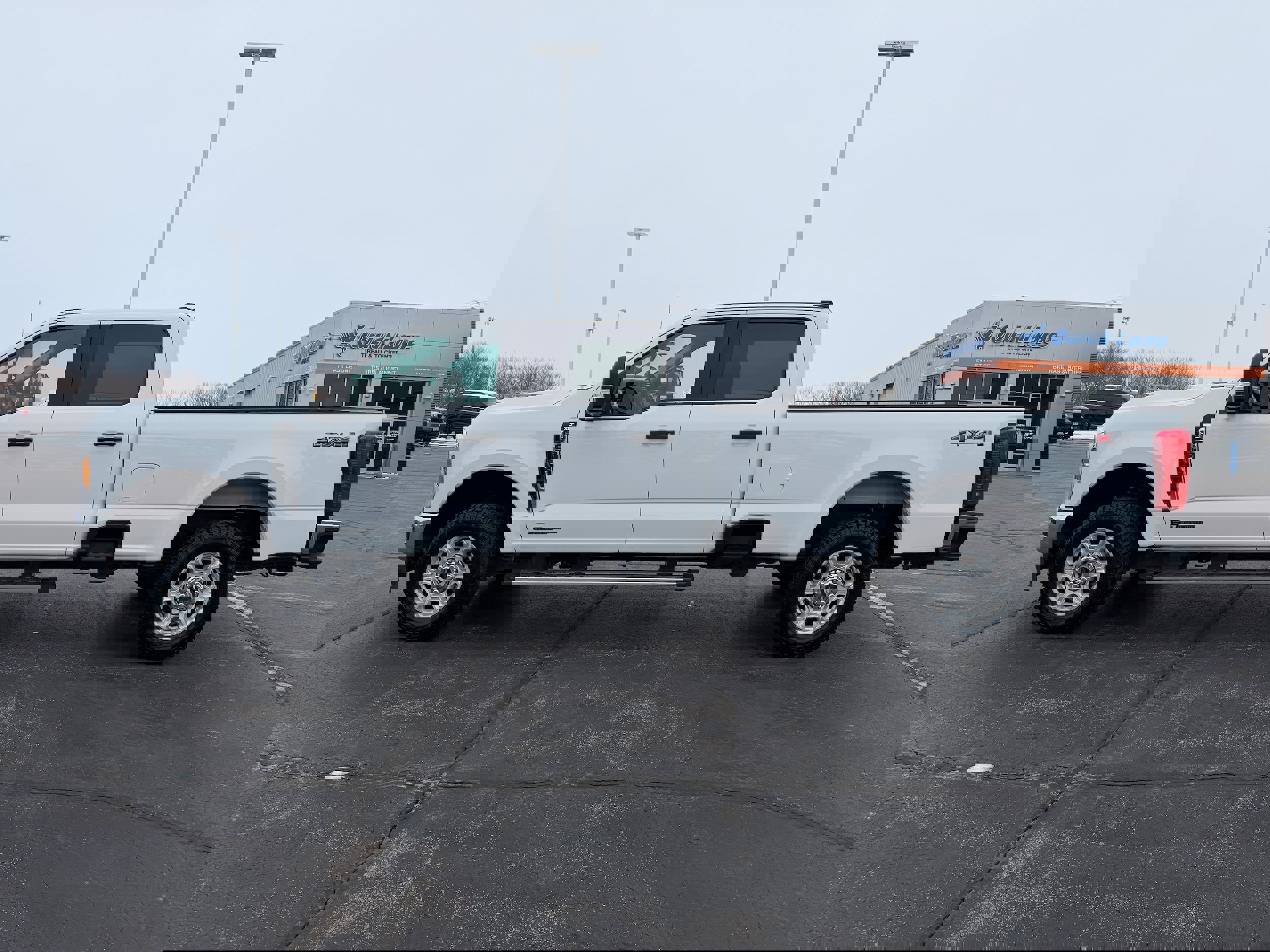 Certified 2025 Ford F250 XLT image 5