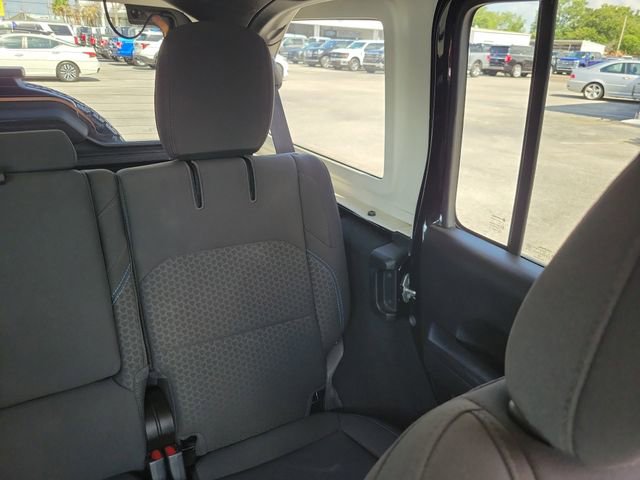 Used 2024 Jeep Wrangler Unlimited Rubicon 4xe AWD/4WD image 18