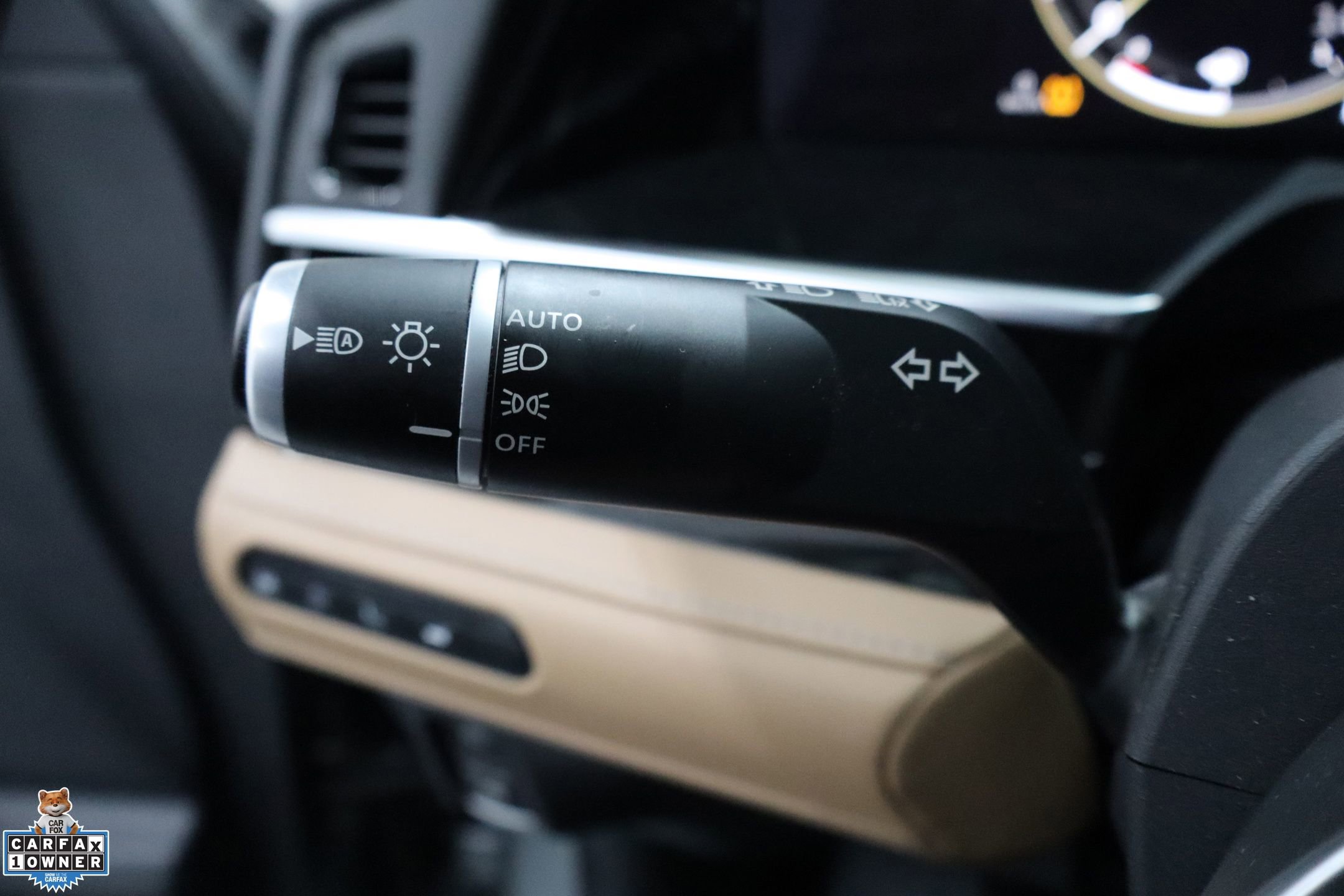 Used 2025 INFINITI QX80 Sensory image 16