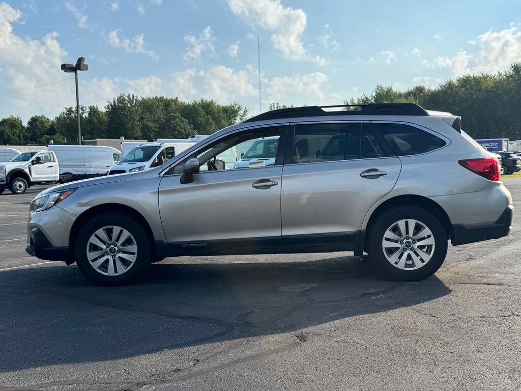 Used 2019 Subaru Outback 2.5i Premium AWD/4WD image 5