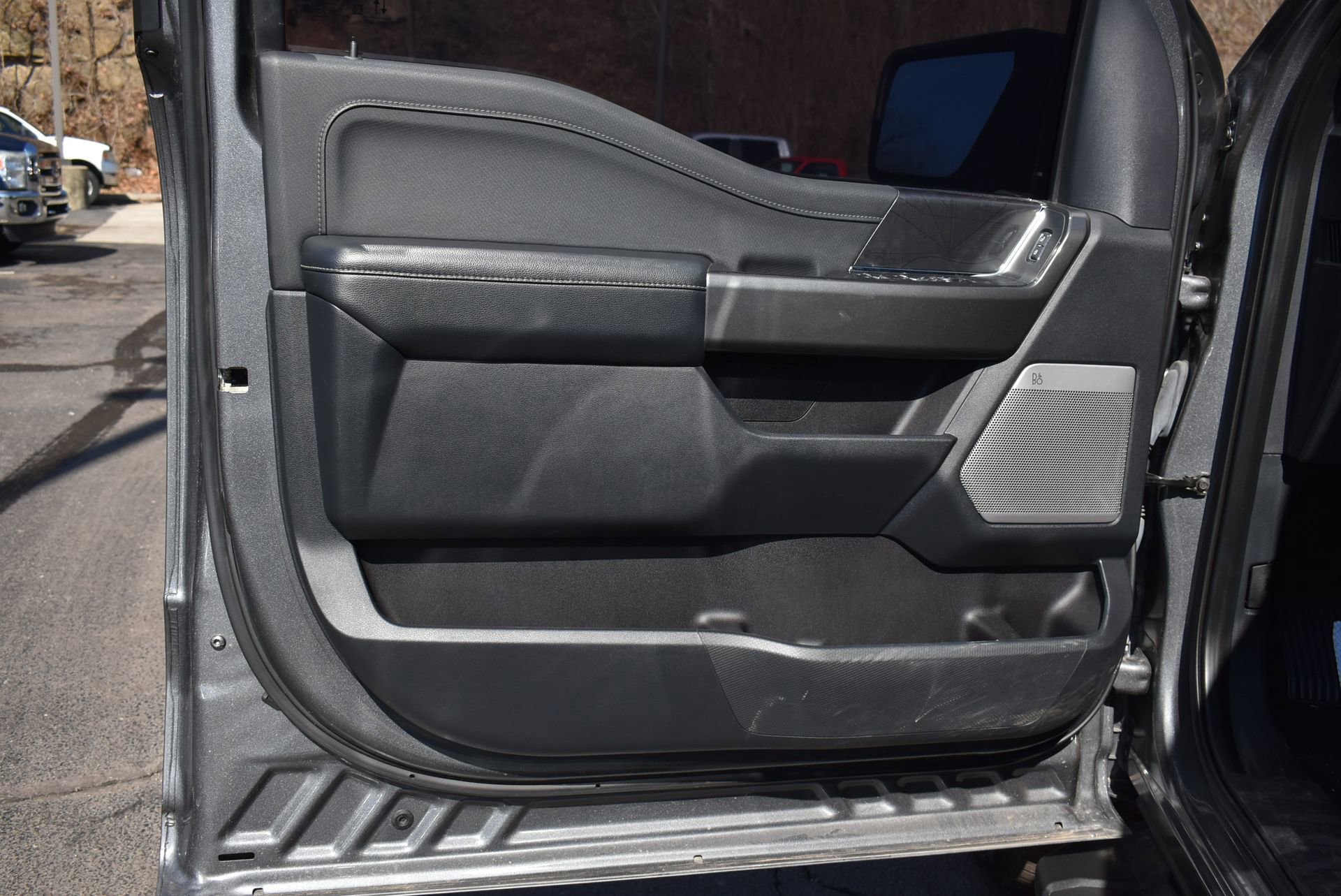 Certified 2022 Ford F150 XLT w/ Equipment Group 302A High image 12