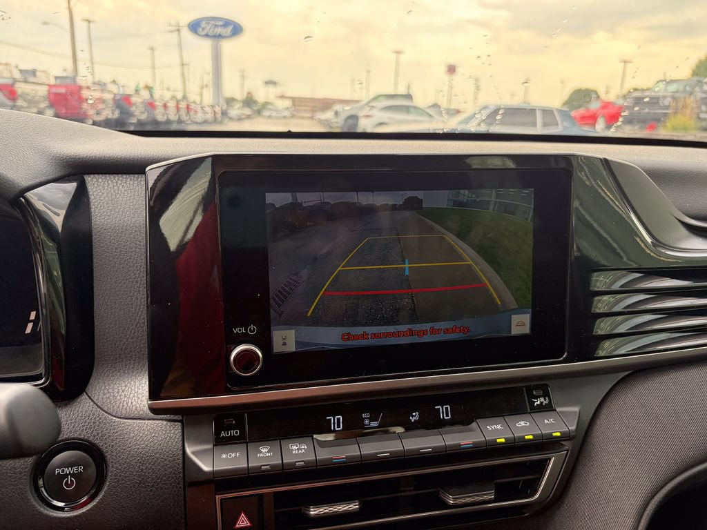 Used 2025 Toyota Camry LE FWD image 22