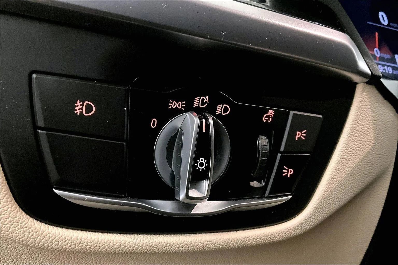 Used 2020 BMW X3 xDrive30i w/ Convenience Package image 30