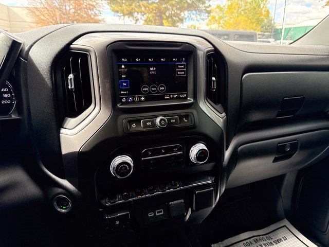 Used 2024 GMC Sierra 1500 Pro w/ Pro Value Package AWD/4WD image 14