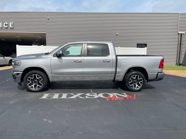 Used 2025 RAM 1500 Laramie AWD/4WD image 2