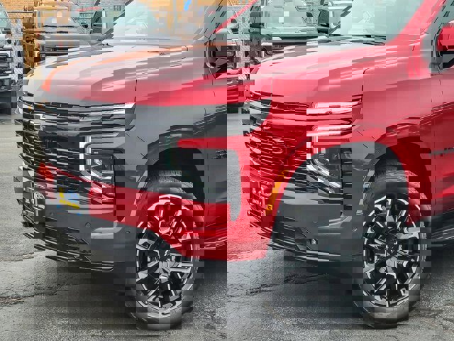 Used 2025 Chevrolet Tahoe RST w/ Sun And Tow Package image 2