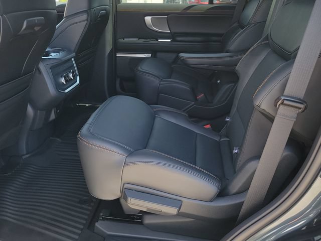 Certified 2025 Ford Expedition Tremor AWD/4WD image 8