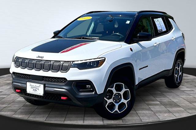 Used 2022 Jeep Compass Trailhawk w/ Trailhawk Elite Group AWD/4WD image 12