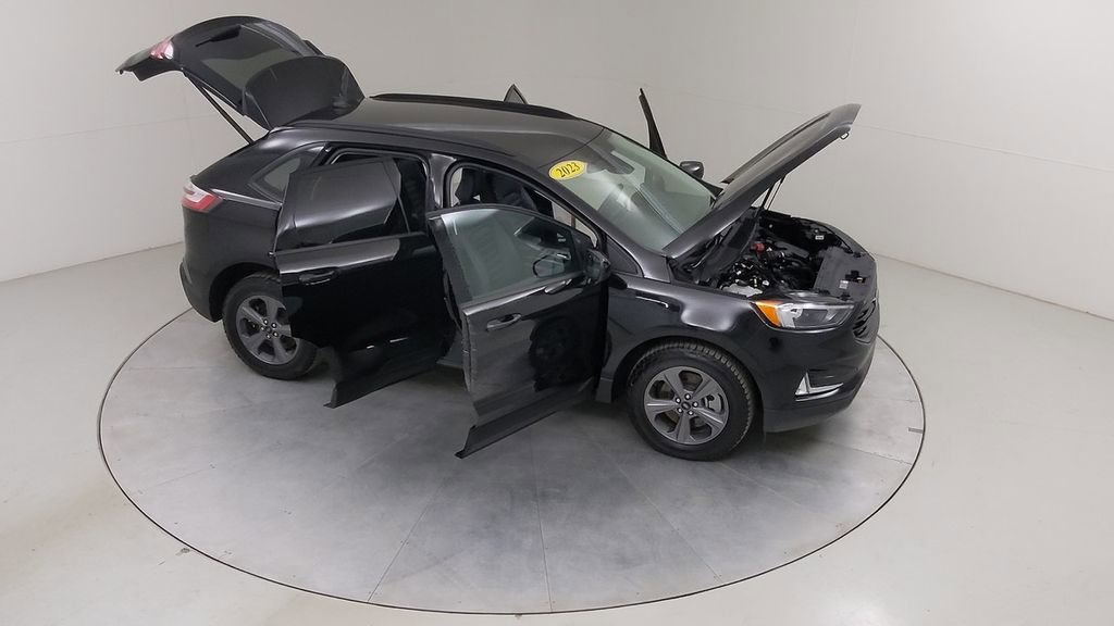 Certified 2023 Ford Edge SEL w/ Sport Appearance Package AWD/4WD image 44
