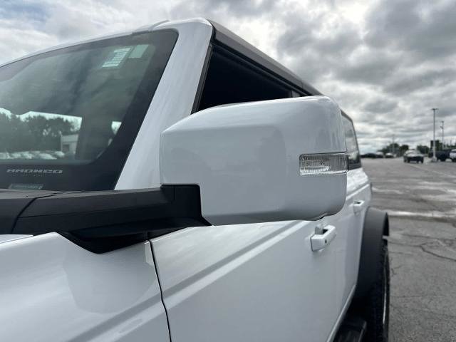 Certified 2023 Ford Bronco Outer Banks w/ Sasquatch Package AWD/4WD image 12