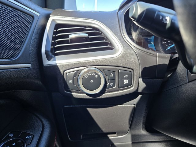 Certified 2024 Ford Edge ST-Line AWD/4WD image 27