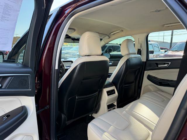 Certified 2020 Ford Edge Titanium AWD/4WD image 17