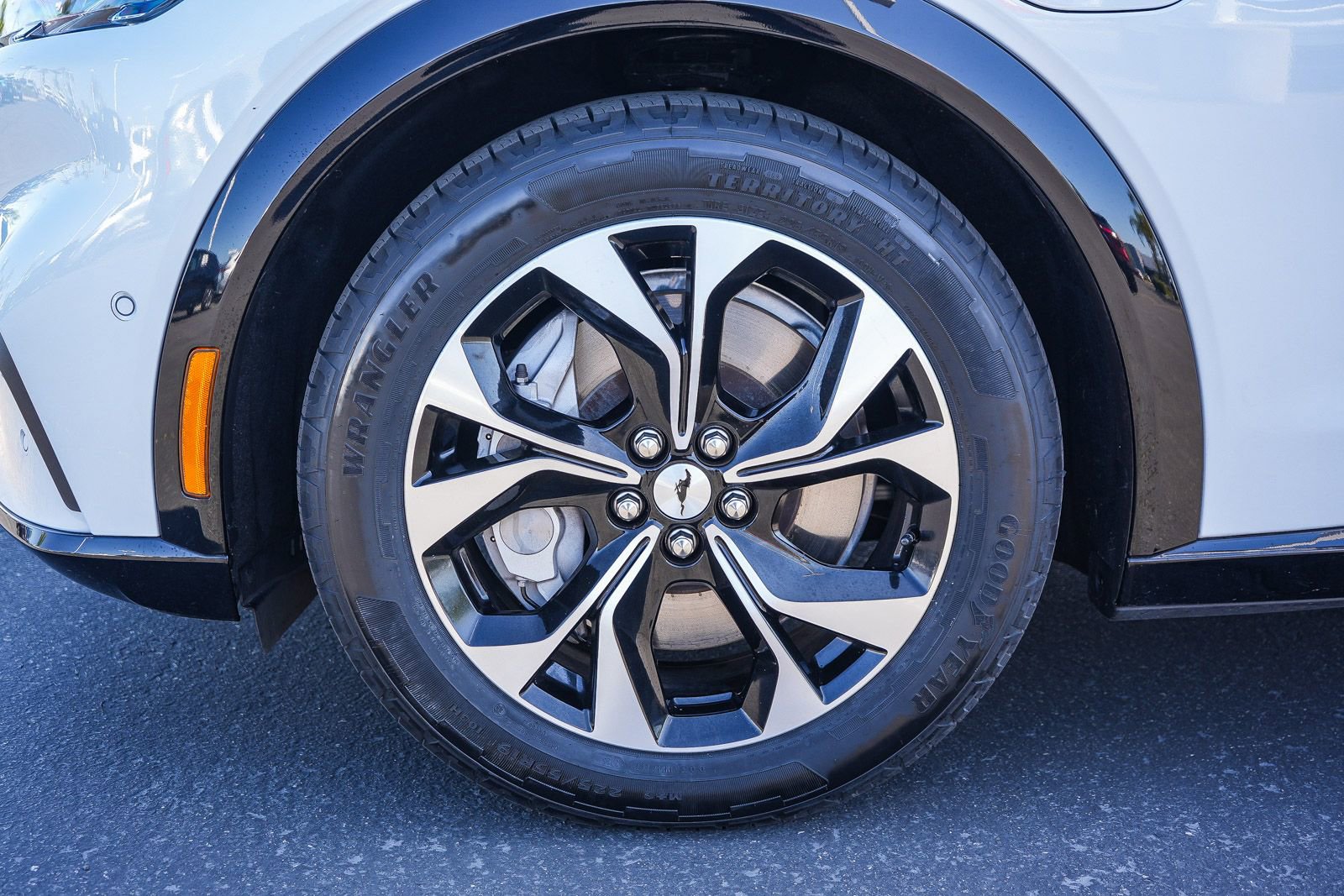 Certified 2023 Ford Mustang Mach-E Premium RWD image 11