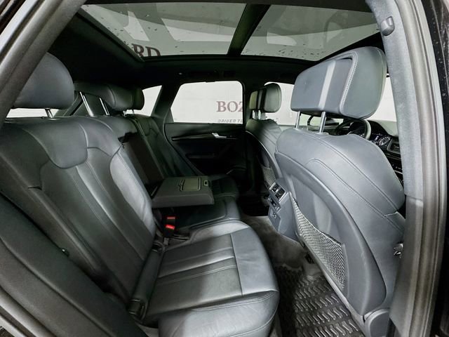 Used 2018 Audi SQ5 Premium Plus w/ S Sport Package image 31