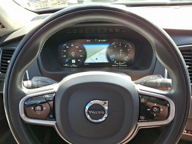 Used 2020 Volvo XC90 T6 Momentum w/ Protection Package Premier image 18