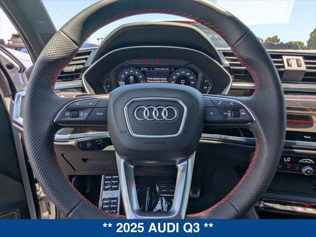 Used 2025 Audi Q3 2.0T Premium Plus AWD/4WD image 13