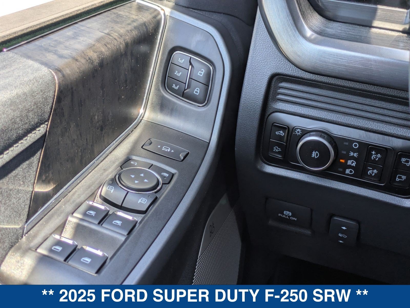 Certified 2025 Ford F250 Lariat w/ Lariat Ultimate Package AWD/4WD image 25