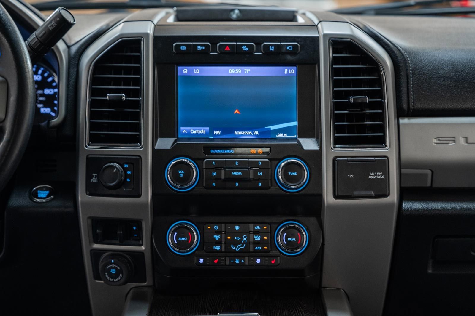 Certified 2020 Ford F250 Lariat w/ Tremor Off-Road Package AWD/4WD image 30