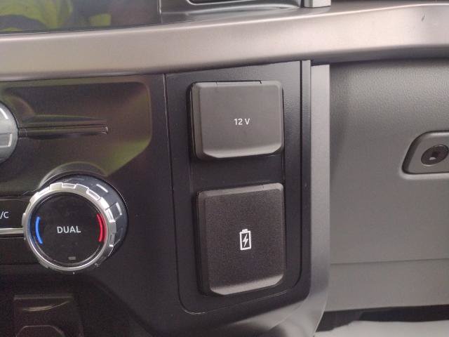 Certified 2024 Ford F150 XLT AWD/4WD image 18