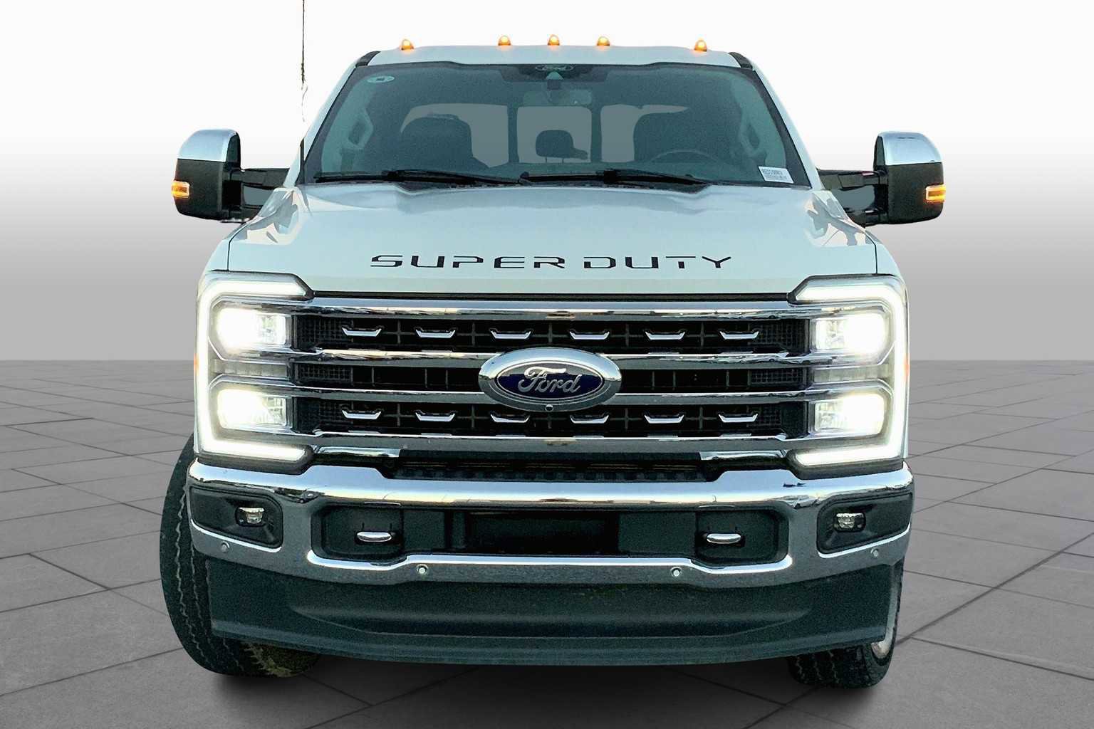 Certified 2024 Ford F250 Lariat w/ Lariat Ultimate Package image 6